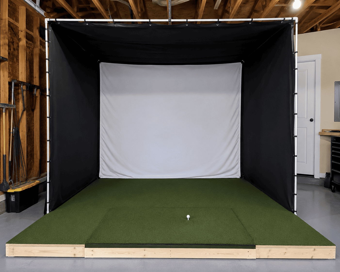 A DIY Golf Enclosure